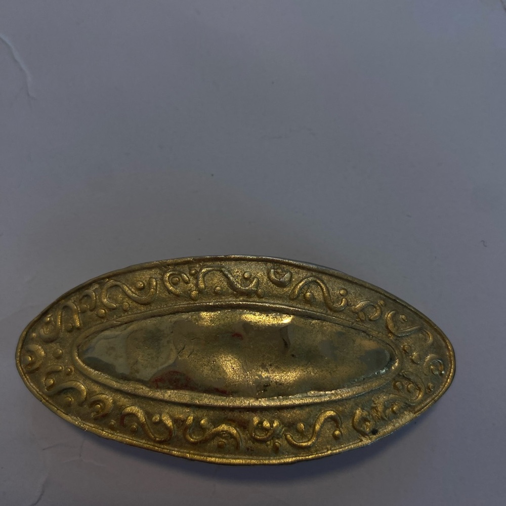 Gold Decorative Oval Brooch